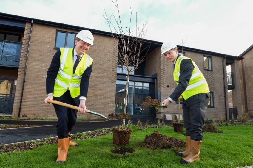 Worcester MP Robin Walker and Sanctuary group chief executive Craig Moule planting a tree at Sanctuary's new development in Cranham Drive