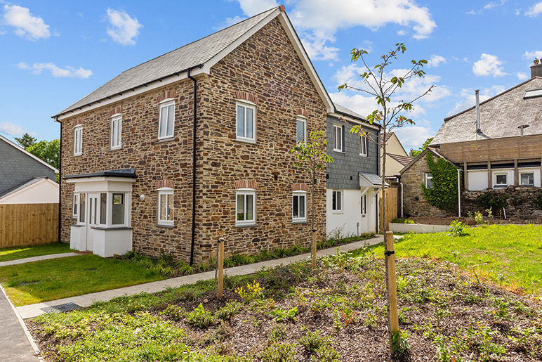 Image of a new build house in Mitchell